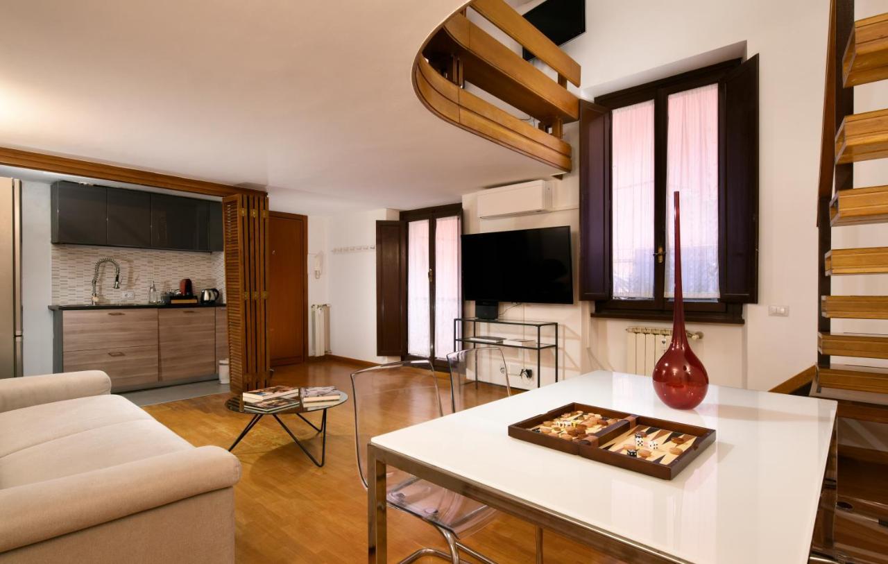 Апартаменты Navona 80 Loft Рим Экстерьер фото